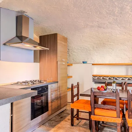 Dom wakacyjny Casa Di Sasso By Interhome *
